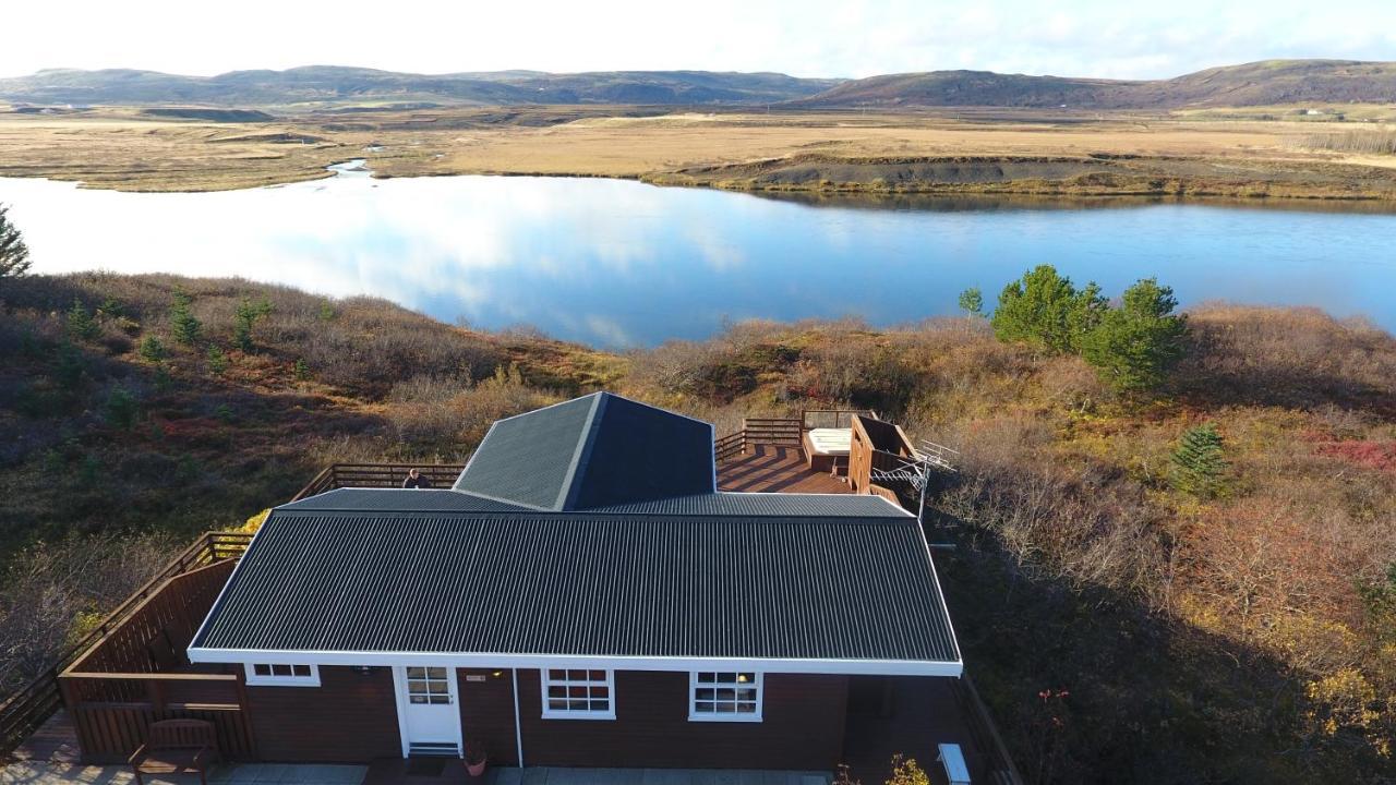 Bakkakot Lake Side Lodge Селфосс Экстерьер фото